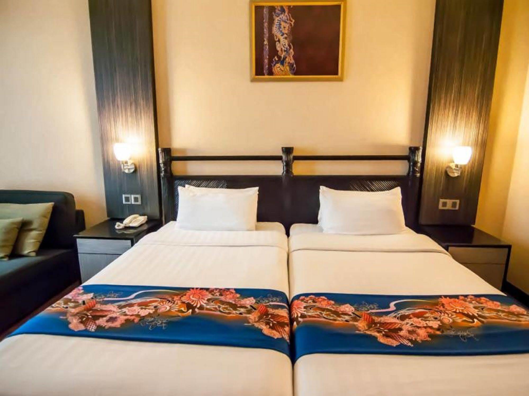 Kk Times Square Hotel Kota Kinabalu Bagian luar foto